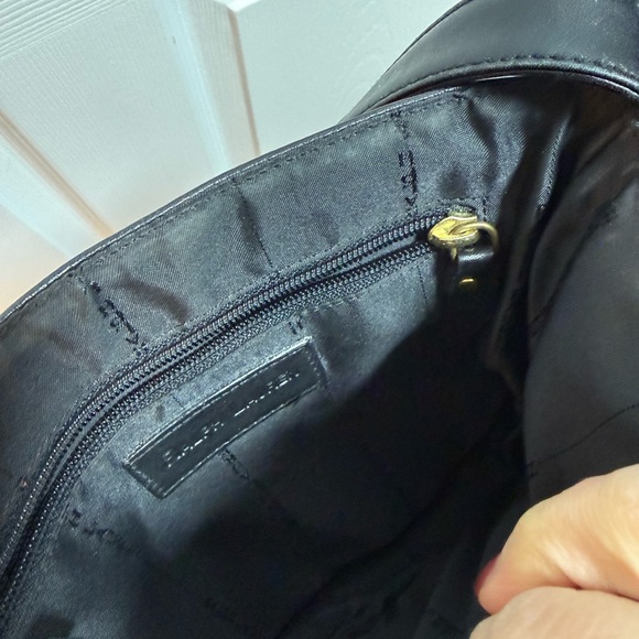 Black Leather Ralph Lauren women’s Crossbody Bag - Picture 7 of 10